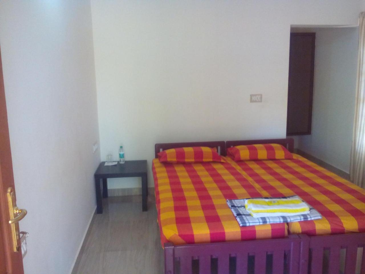 Ivory Coaste Hotel Kannur Bagian luar foto